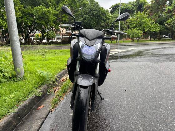 HONDA CB 650 F 